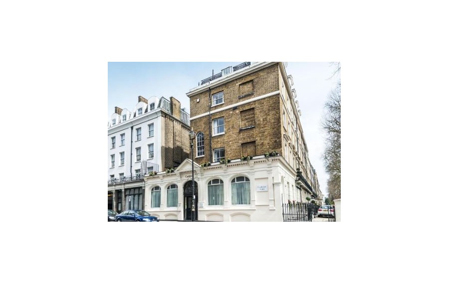 The Castleton Hotel