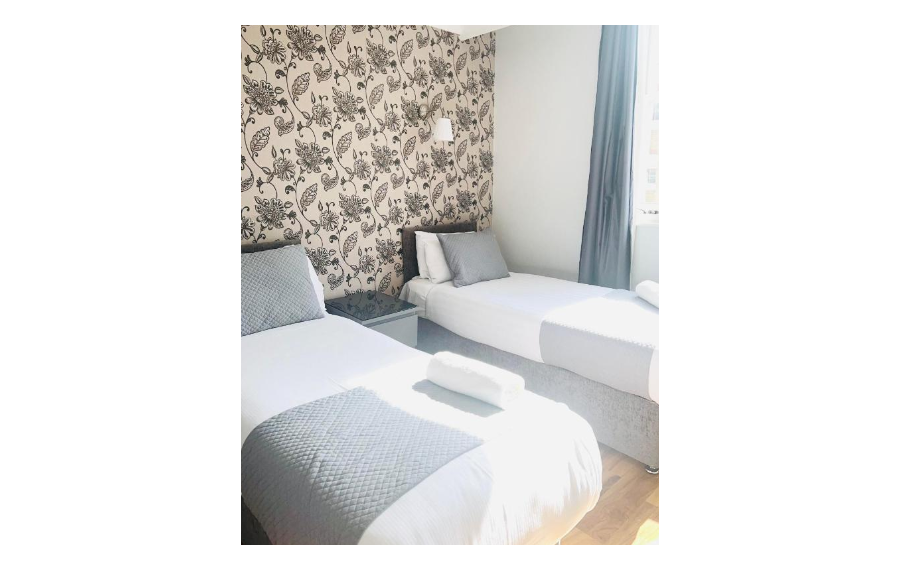 Hotel 82 London