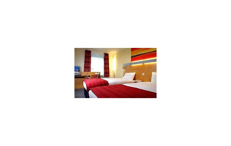Holiday Inn Express London...