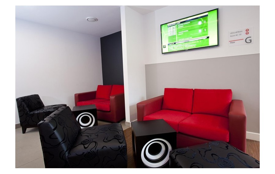 Point A Hotel London...