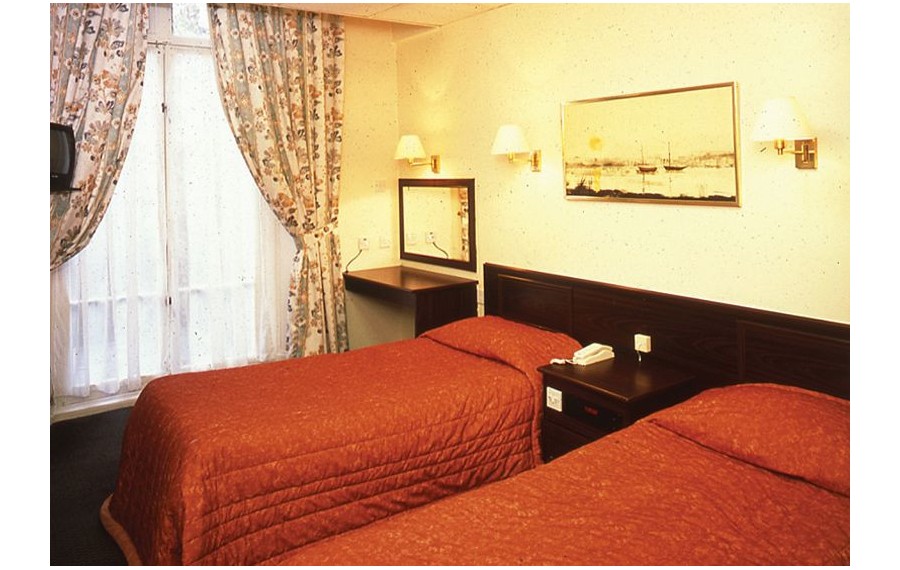Bayswater Inn