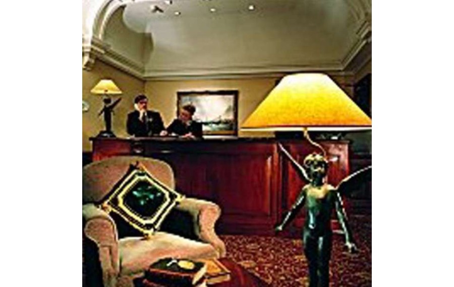 Brown's Hotel