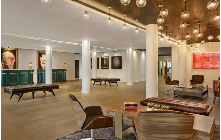 The Westminster London Curio Collection by Hilton