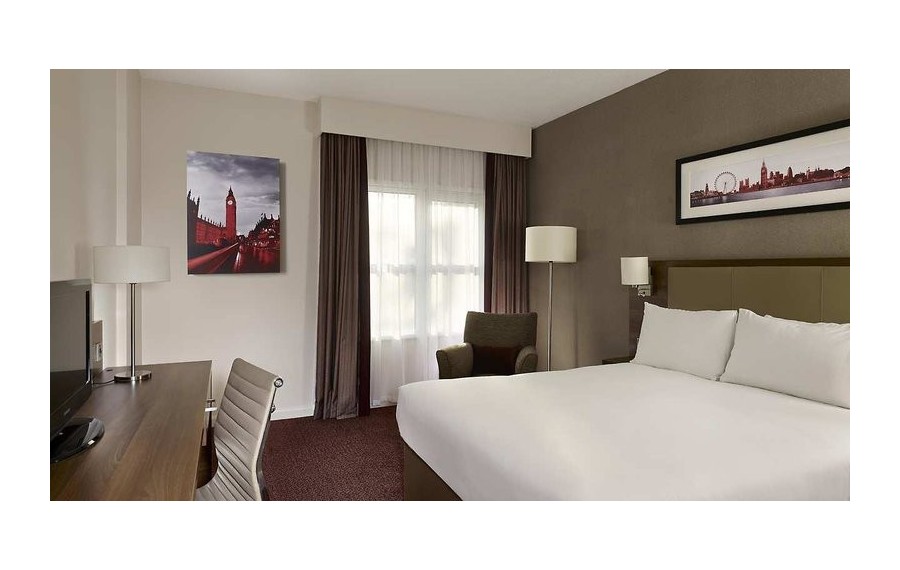 DoubleTree by Hilton London...