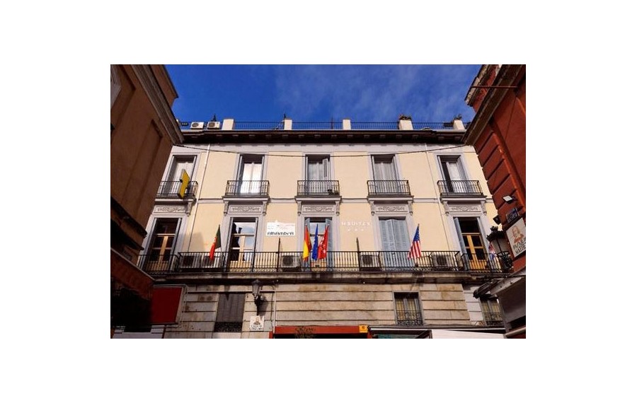 Hostal Alhambra Suites