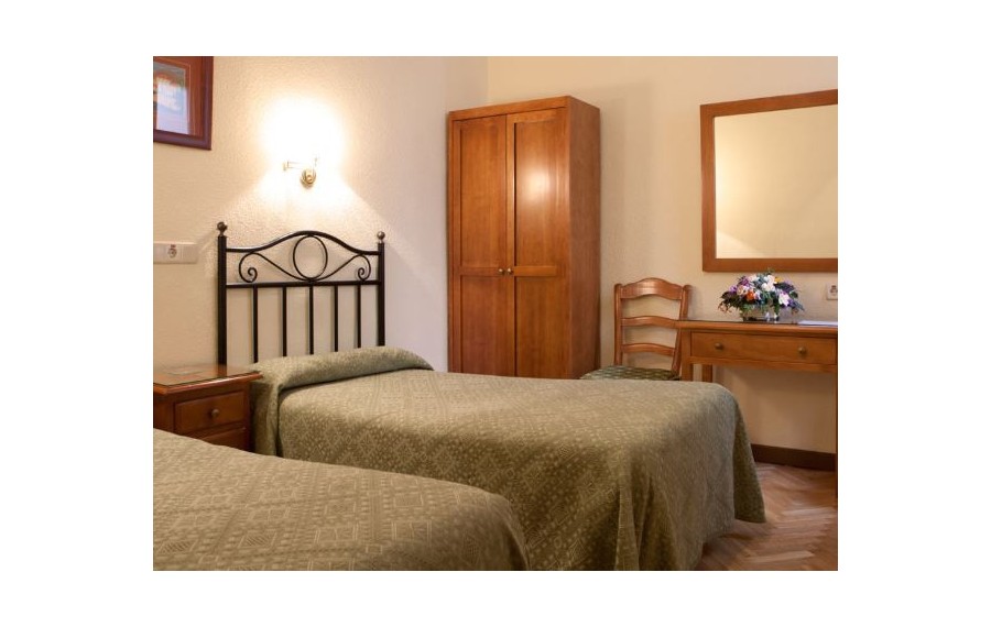 Hostal Los Alpes