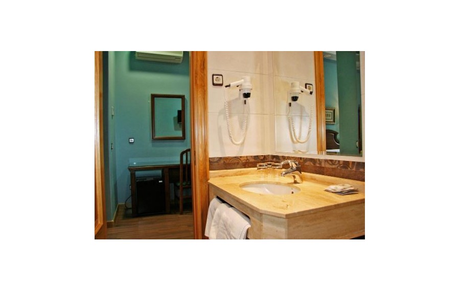 Hostal Victoria II