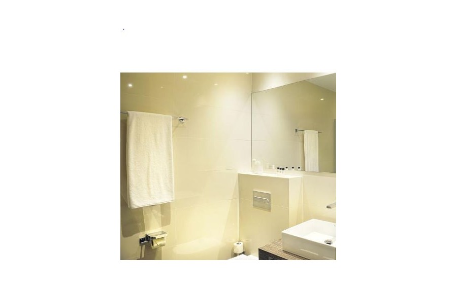 Air Rooms Madrid Airport By...