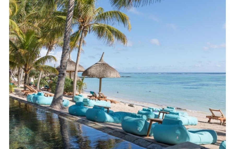 Seasense Boutique Hotel &...