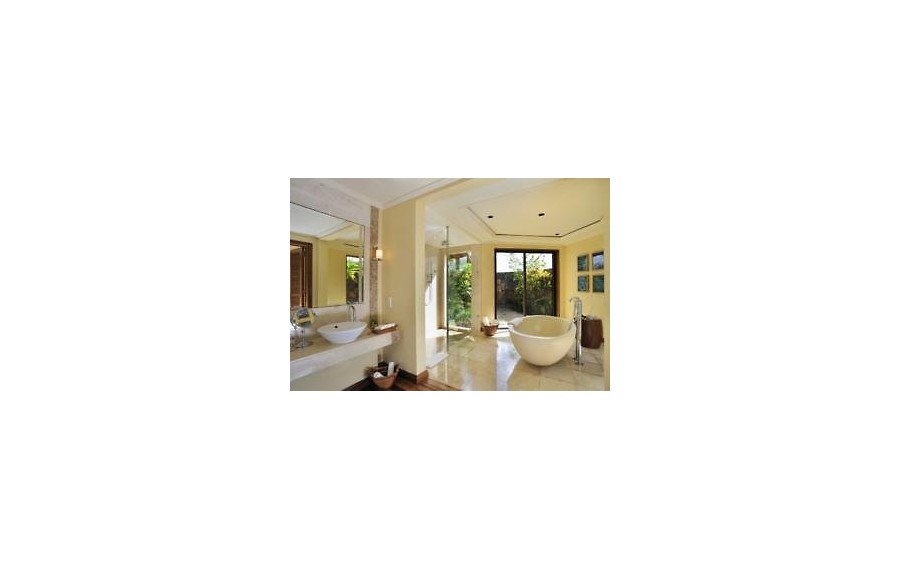 Maradiva Villas Resort & Spa