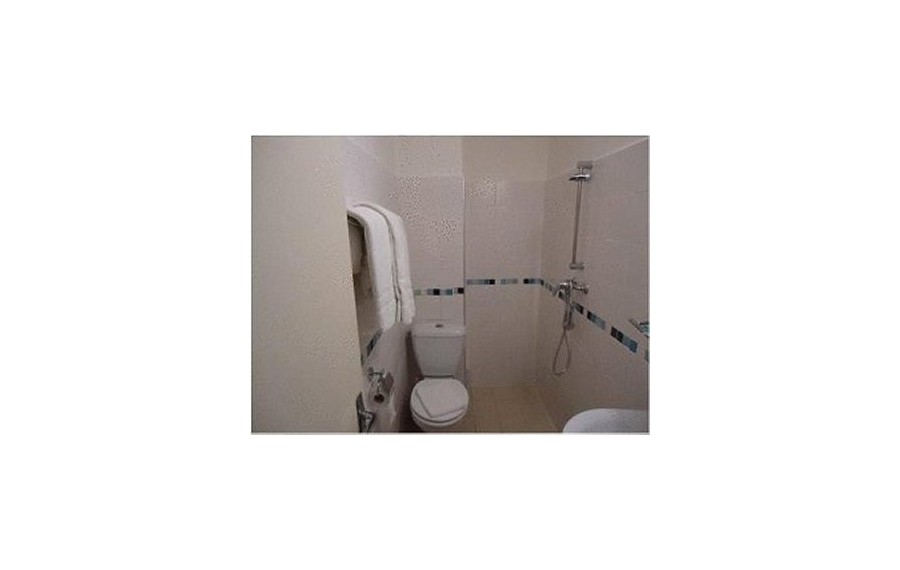 Hipotel Paris Voltaire...