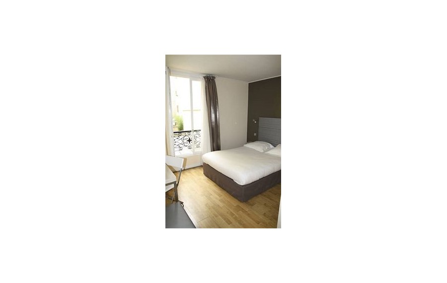 Paris Legendre