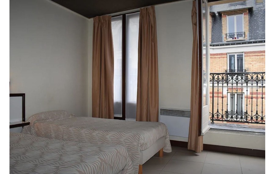 Avenir Hotel