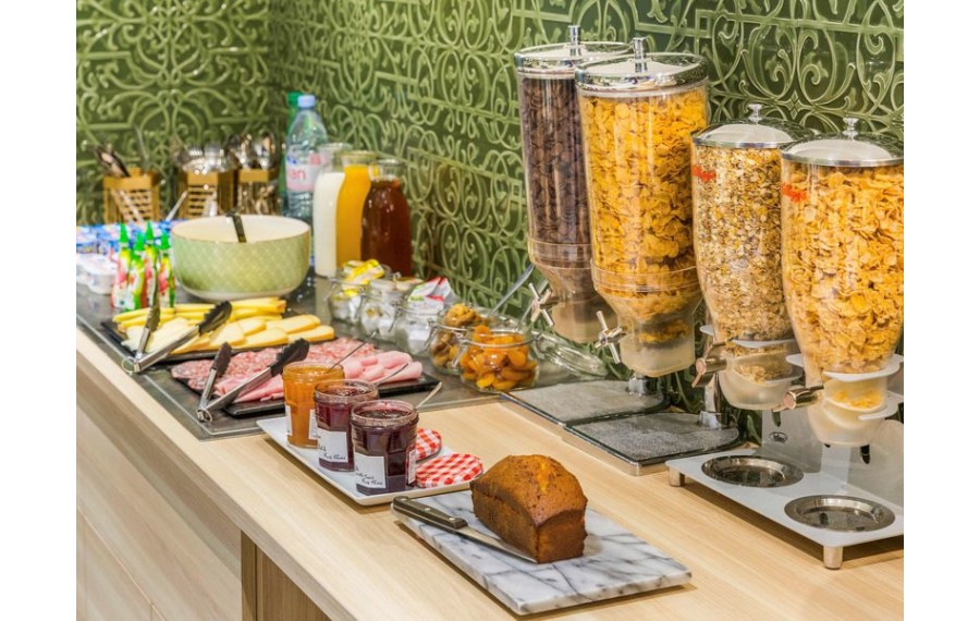 Ibis Styles Paris Gare de...
