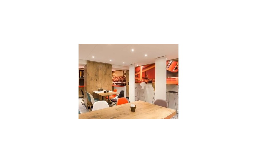 Hotel ibis Paris Père Lachaise