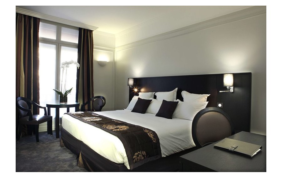 Hôtel California Paris...