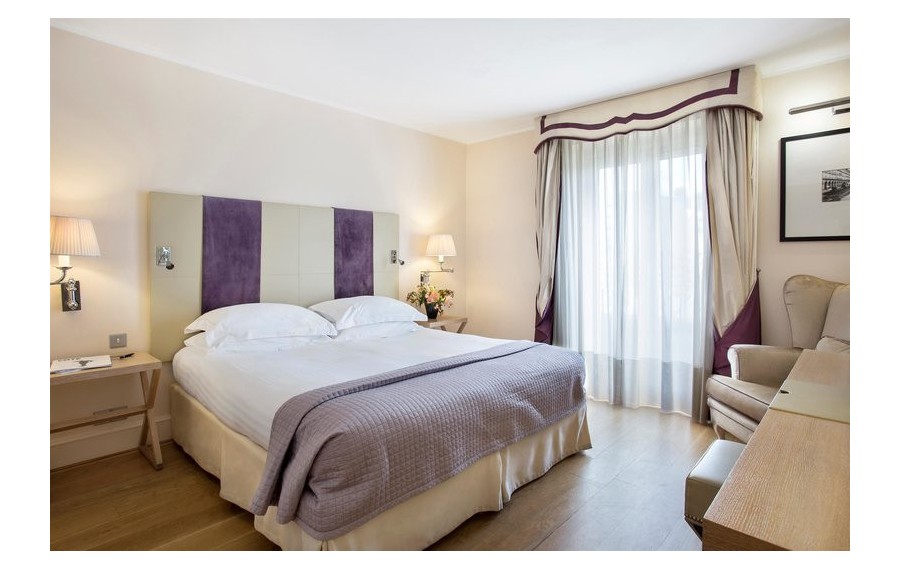 Castille Paris
