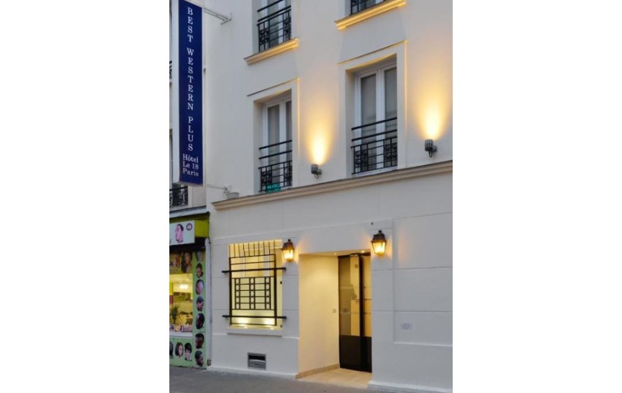 Le 18 Paris Hotel