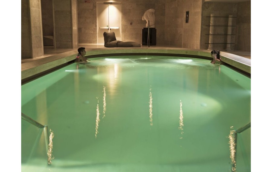 A.Roma Lifestyle Hotel