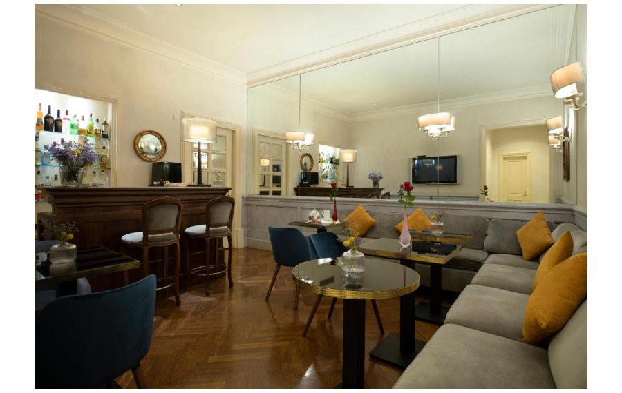 Hotel Alpi Roma