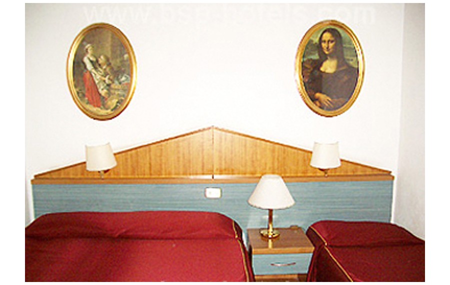Aurelius Art Gallery Rome