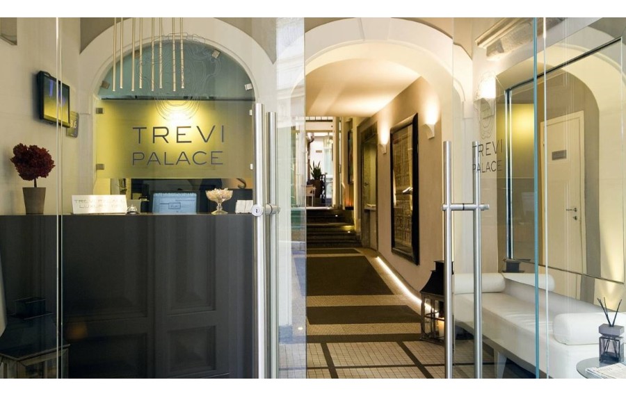 Trevi Palace Luxury Inn