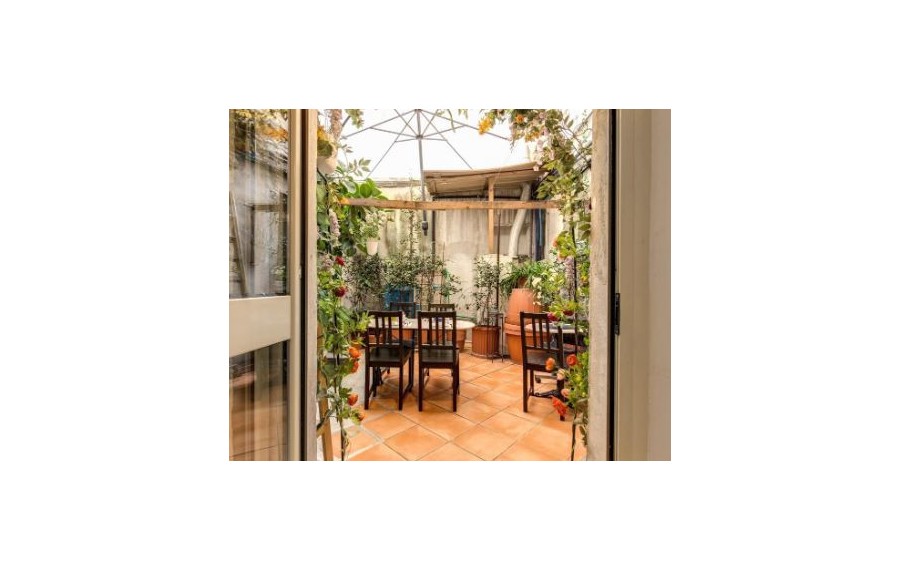 Nakissa Inn