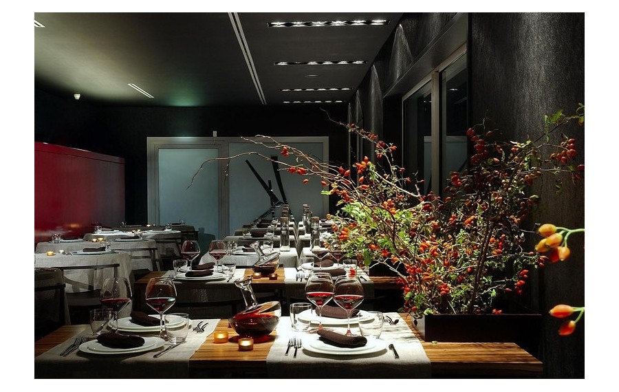 Black Hotel