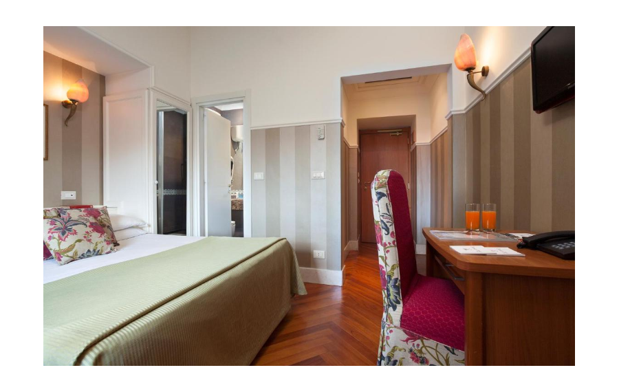 The Kennedy Hotel