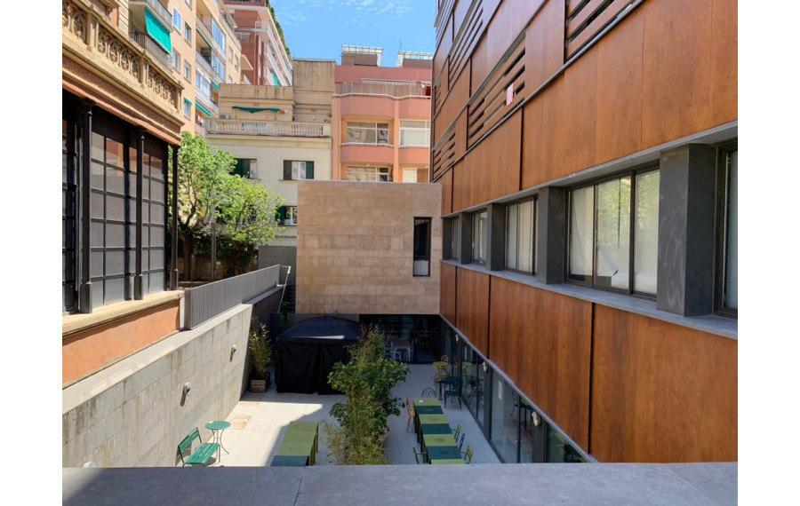 Pere Tarrés Youth Hostel