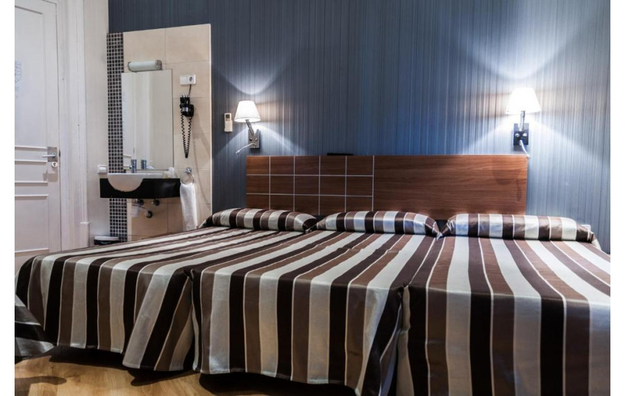 Bcn 46 Hostal
