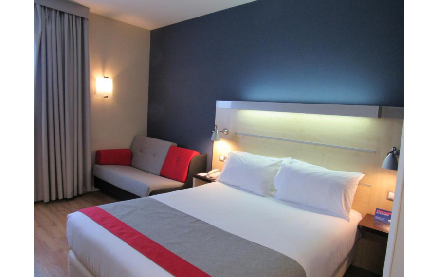 Holiday Inn Express Madrid...