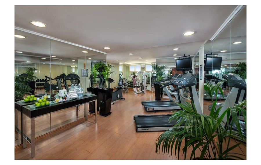 Savoy Central Hotel Apartments