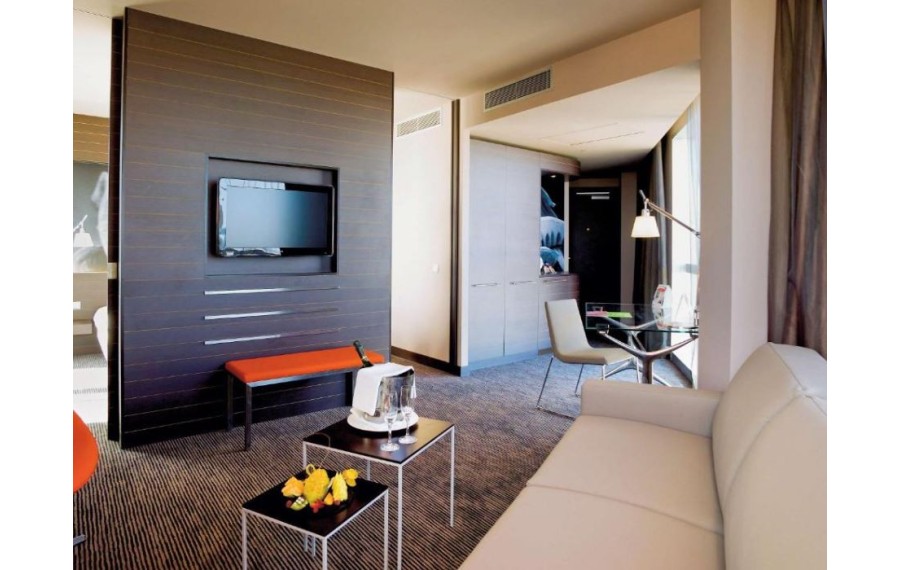 Novotel Barcelona City
