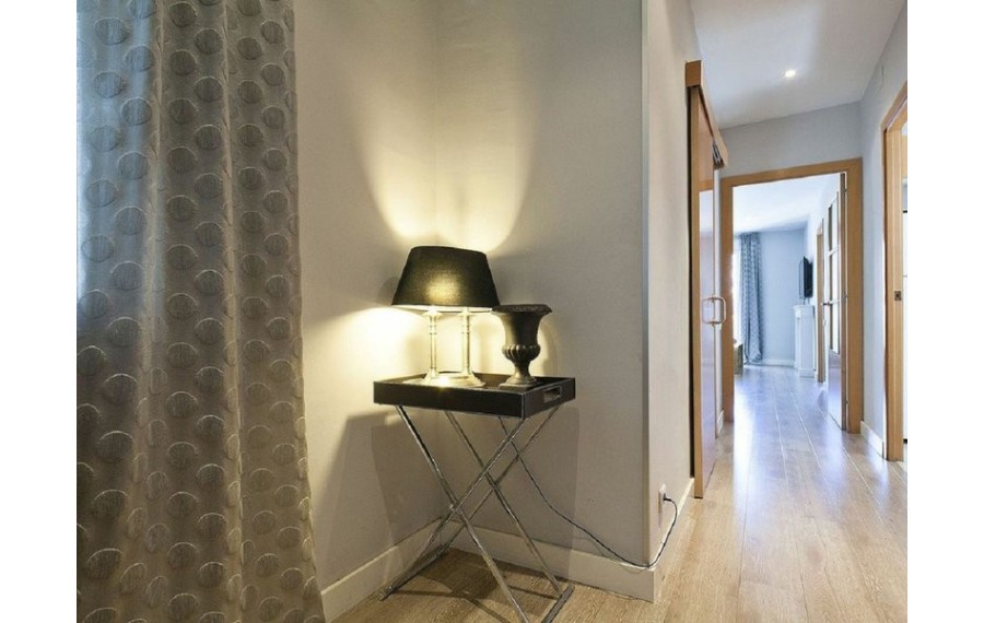 Grandom Suites