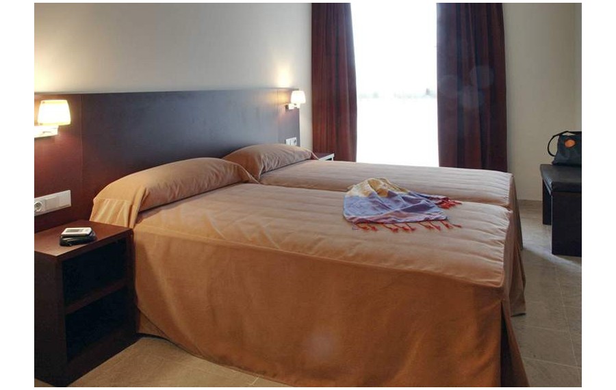 SERHS Del Port Hotel