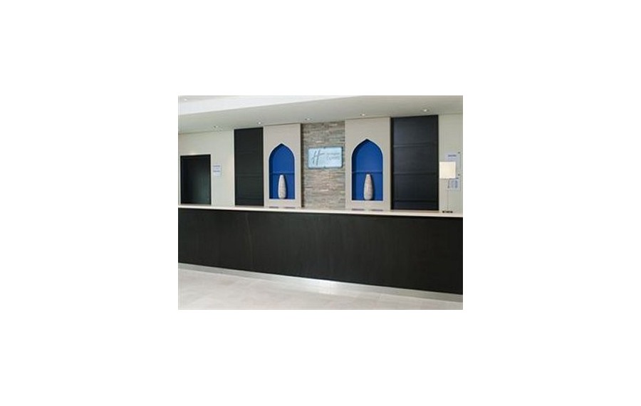 Holiday Inn Express Dubai...