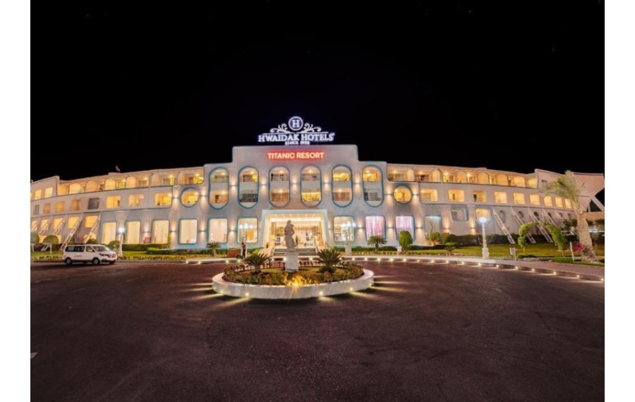 Titanic Resort & Aqua Park