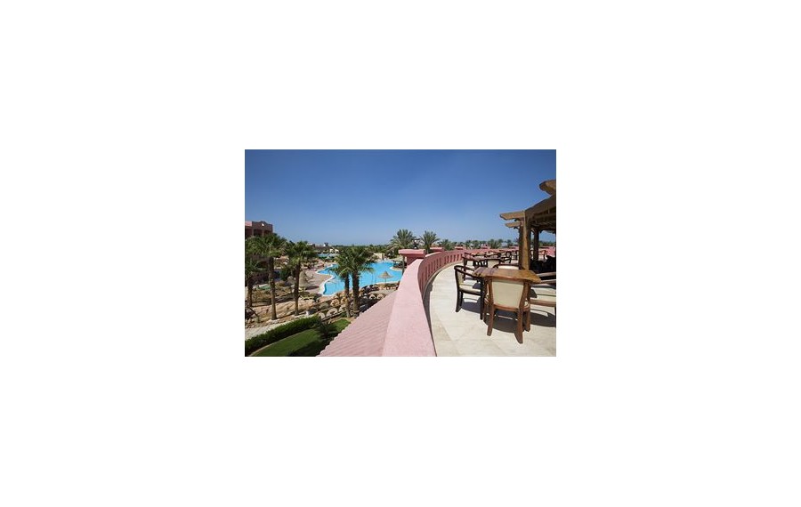 Parrotel Aqua Park Resort