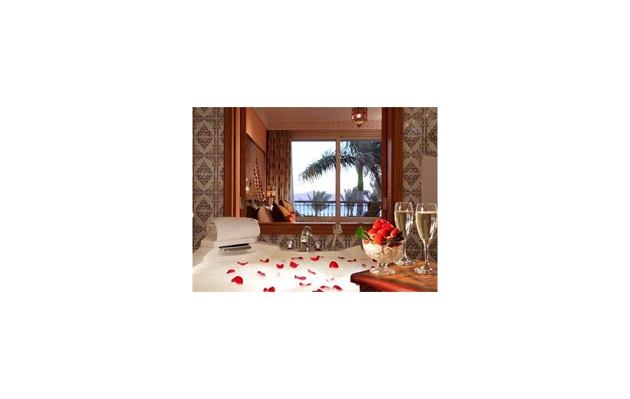 Royal Savoy Hotel